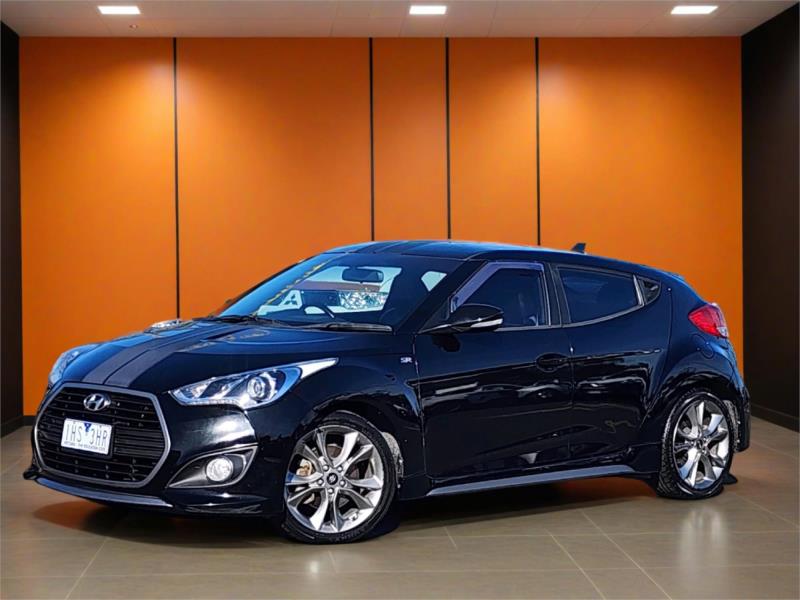 2016 Hyundai Veloster Hatchback SR Turbo FS4 Series II