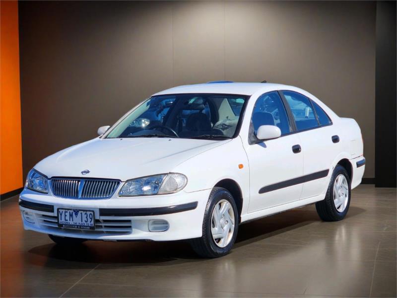 2001 Nissan Pulsar Sedan ST N16