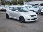 2010 Suzuki Swift Hatchback RS415