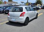 2010 Suzuki Swift Hatchback RS415