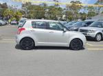 2010 Suzuki Swift Hatchback RS415