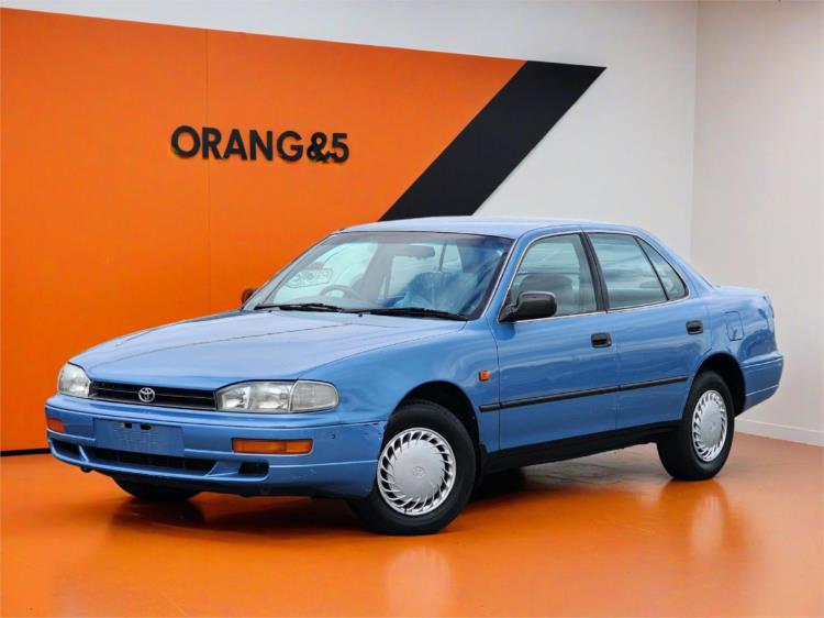 1992 Toyota Camry Sedan Executive SV21